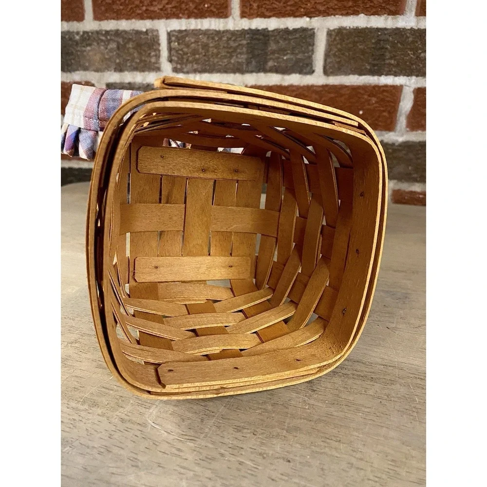 Longaberger teaspoon basket